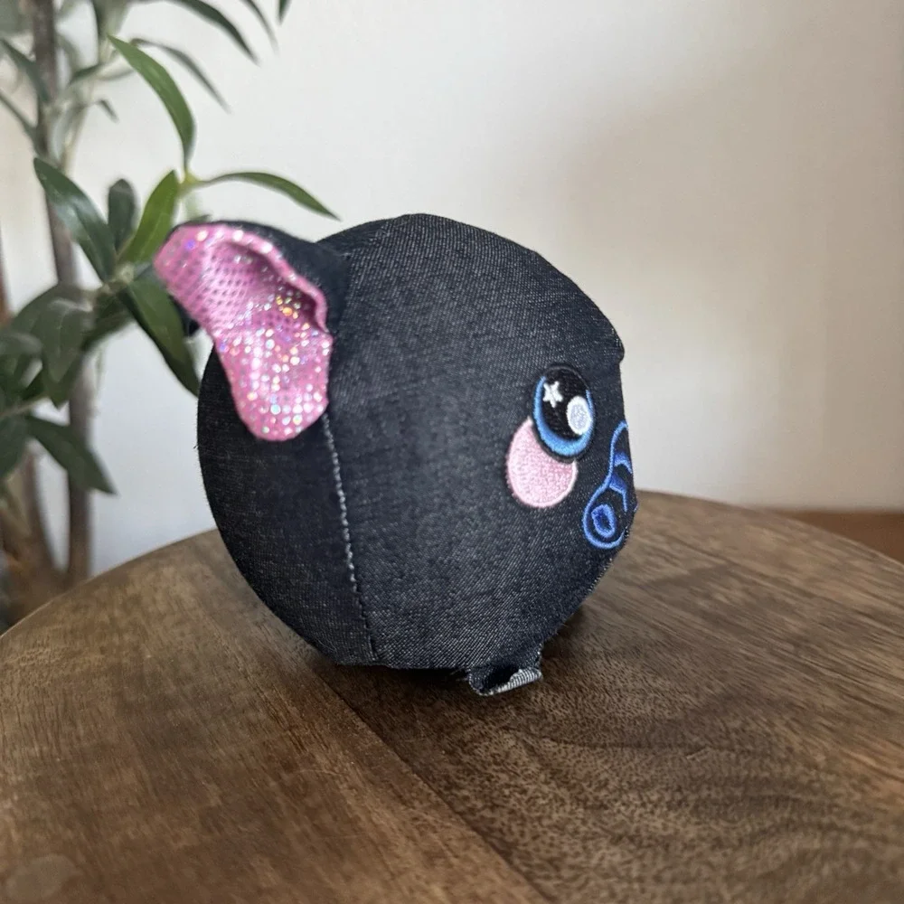 Squeezamals Series 3 Eddy Elephant Plush 3.5